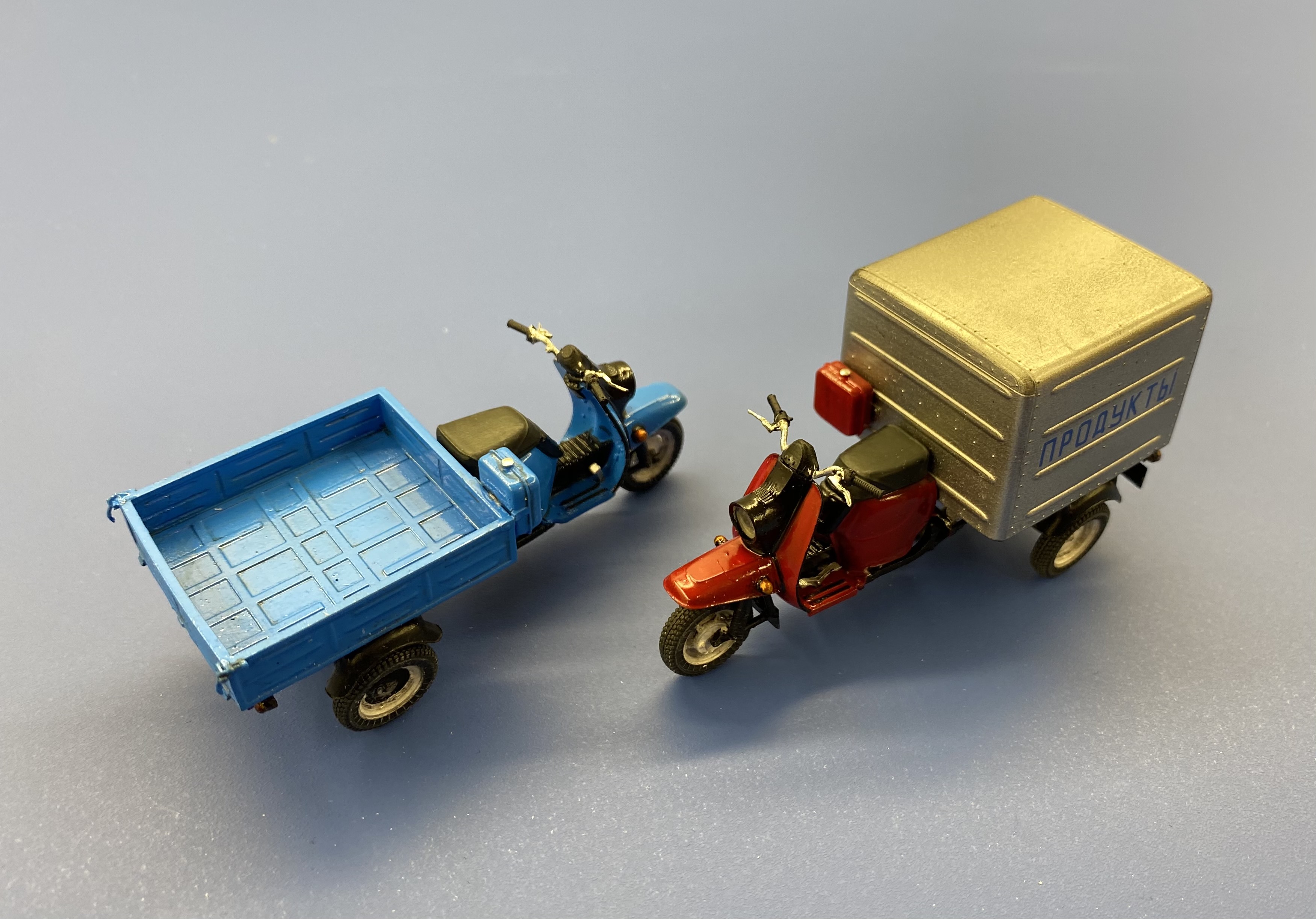 Советский грузовой мотороллер. Kit 4 (будка)